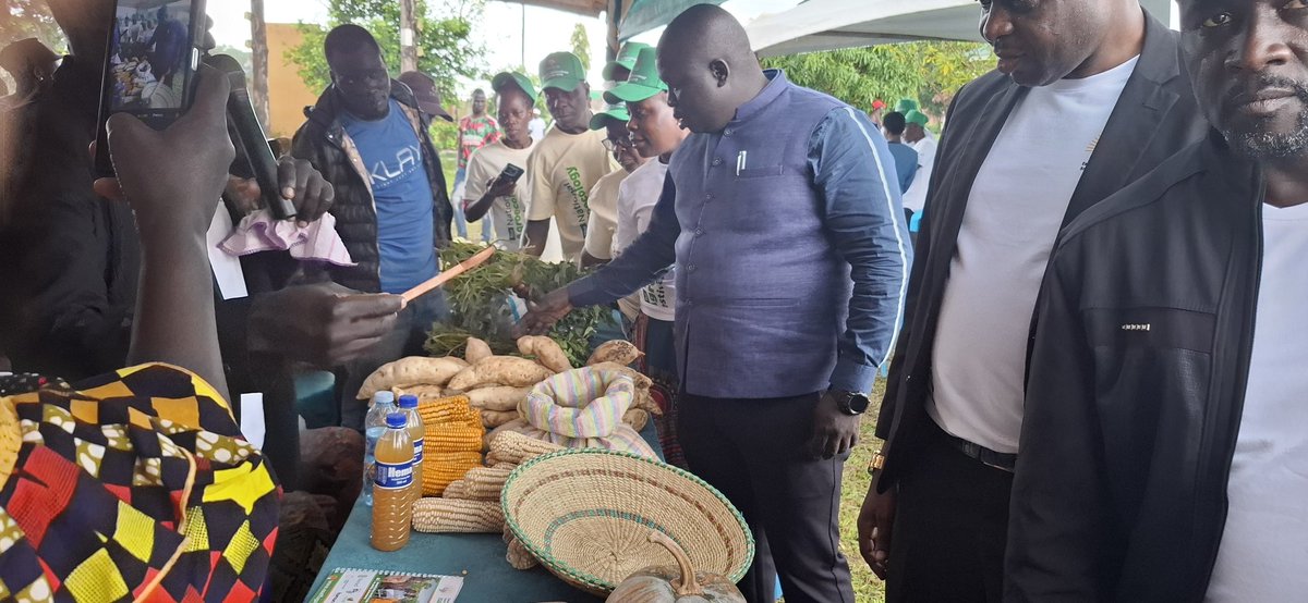 Geoffrey Osborn Oceng tweet media