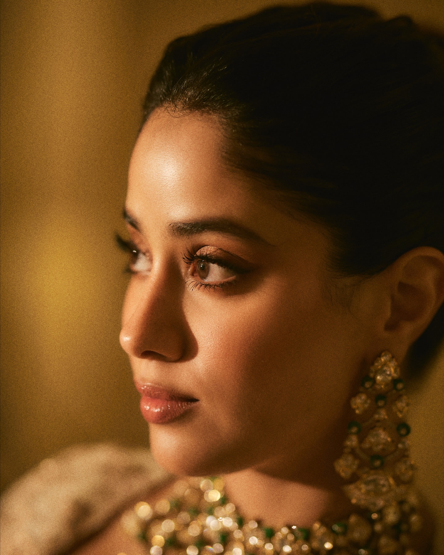 G4m4CJIXwAAiMtU?format=jpg&name=large