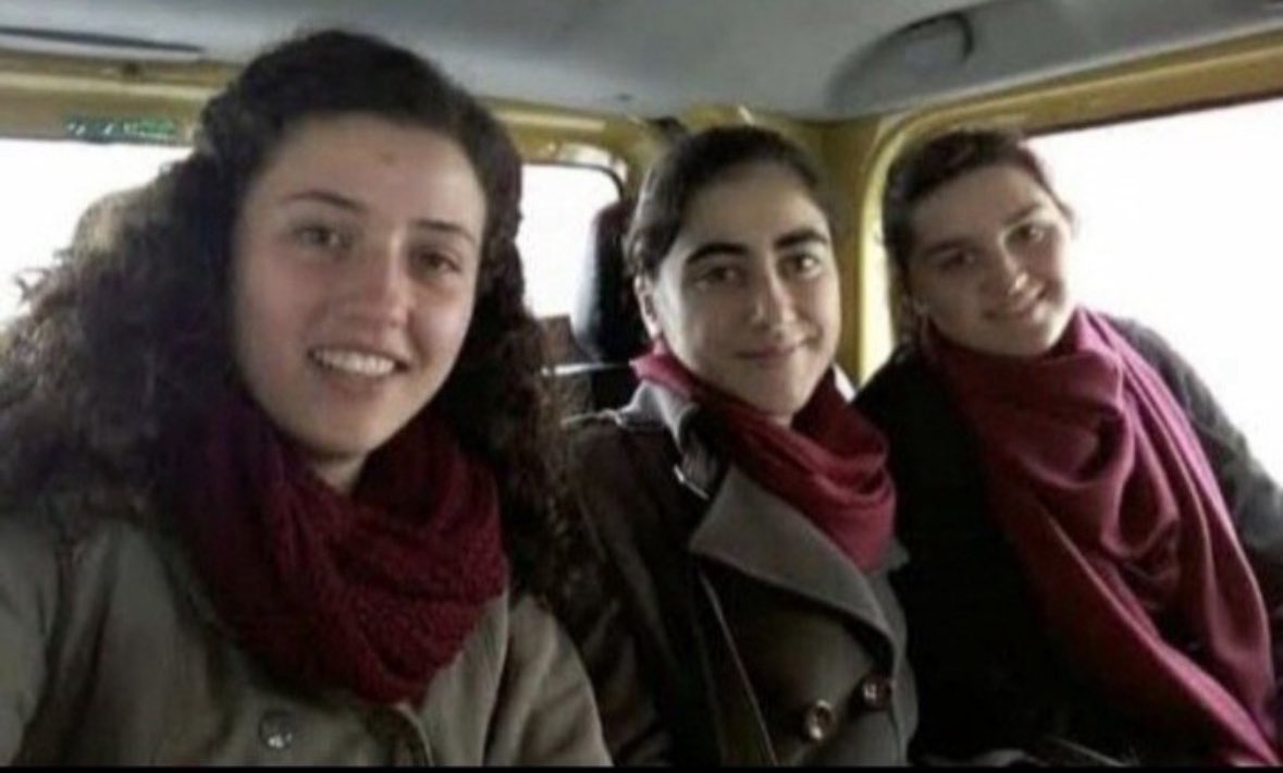 9 yıldır hapiste olan askeri öğrenciler
Tek“suçları”komutanlarının talimatına uymak.
Hiçbir cana/mala zarar vermediler,
ama müebbetle yargılanıyorlar.
Öğrenci onlar bunu neden anlamıyor kimse!
Sizler de ASKERİ ÖĞRENCİLERE SES OLUR MUSUNUZ?

AskeriÖğrencinin SuçuNe
#AfghanTaliban