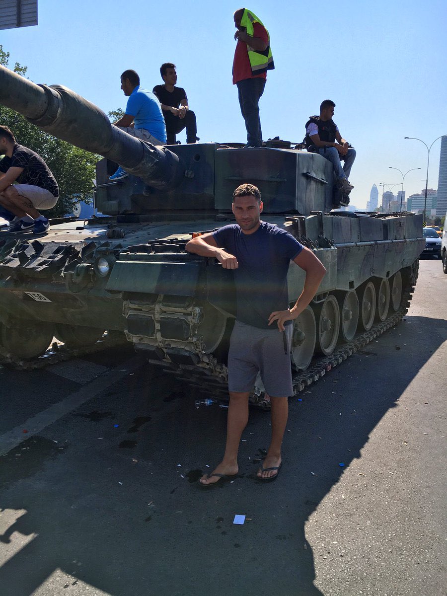 🎃 Cadılar Bayramı Özel

🔙 Galatasaray’ın tarihindeki en büyük mağlubiyeti tekrar hatırlayalım.