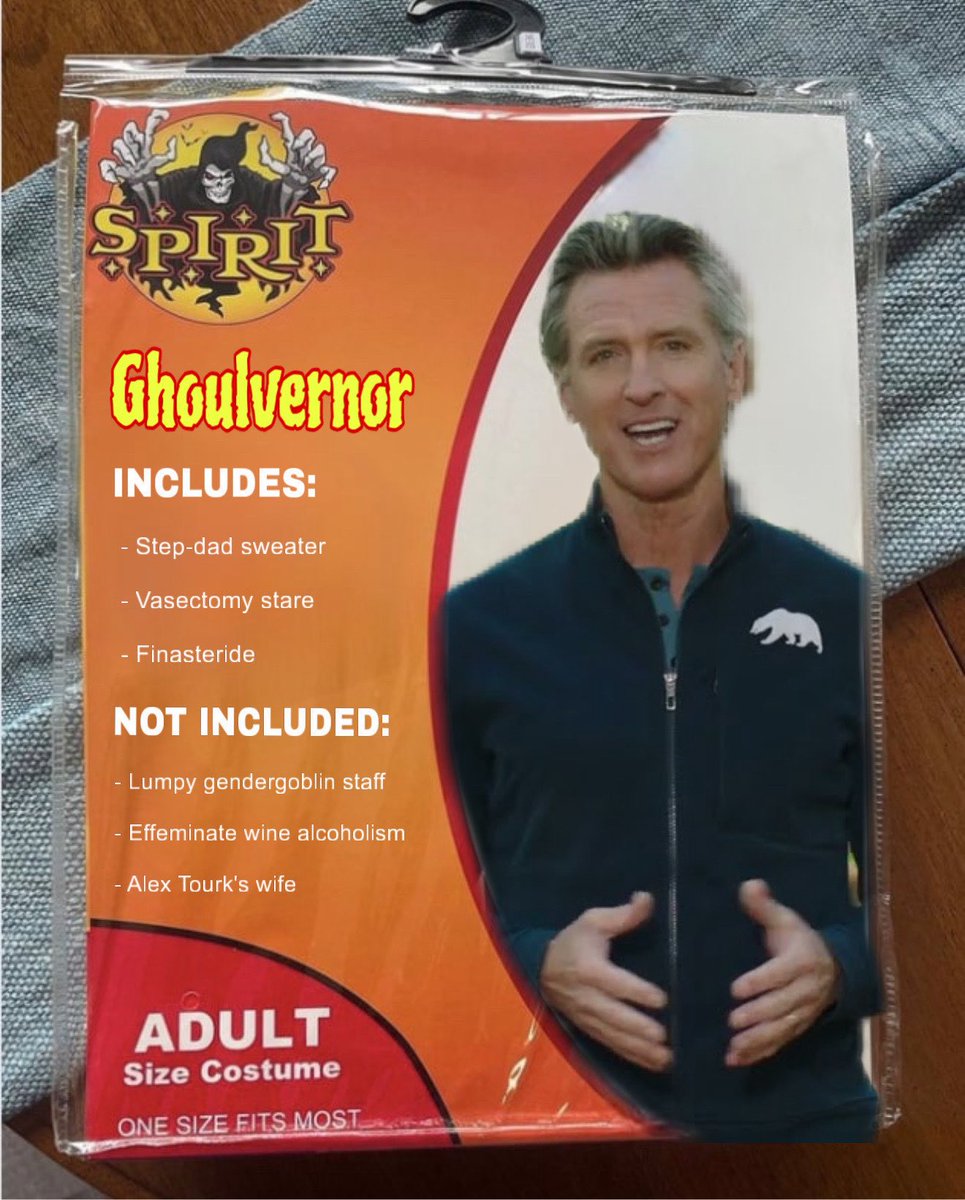 Happy Halloween 🎃 just picked up my costume!