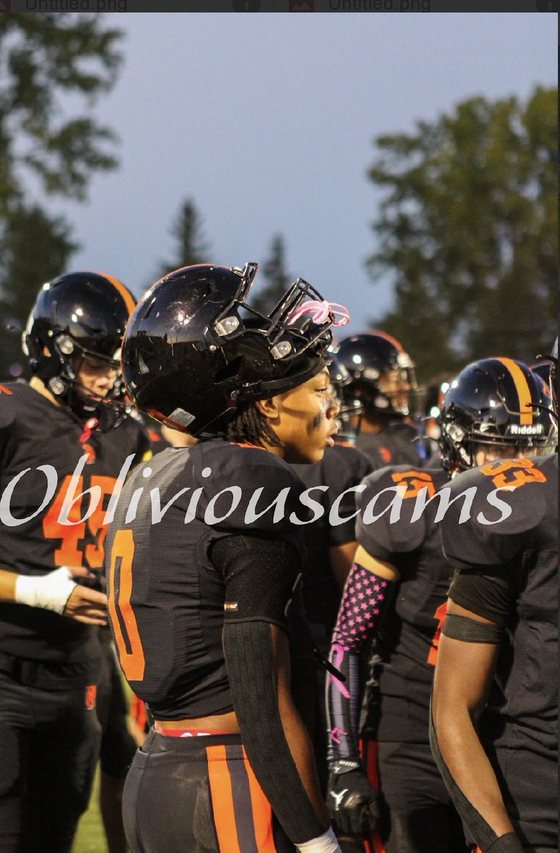 JosiahsSpates's tweet image. ⭐️5’11 185lb DB/RB 
⭐️ 6 touchdowns 
⭐️81 carries
⭐️469 rushing yards 
⭐️Class of 2027 
@impactt1life @iowapreps @PrepRedzoneIA @247recruiting 
⭐️take a look at my film 
hudl.com/v/2T68cW