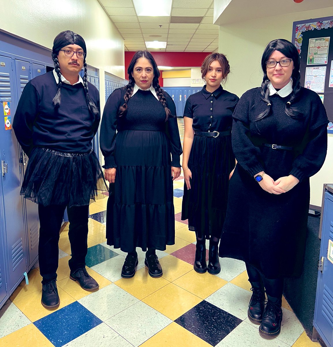 Book Character Dress Up Day with Scooby Doo and Wednesdays! #RedRibbonWeek <a href="/EDAmaya04/">Amaya</a> <a href="/dallasschools/">Dallas ISD</a> #Region4SayNoMore <a href="/ReynaDISD/">Francisco Reyna</a>