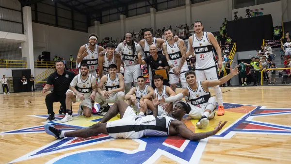 ATodoBasquetpy's tweet image. 🏀 Liga Sudamericana 2025
Es importante destacar que el Grupo E a jugarse en Capiata tendrá 3 equipos de alto nivel cómo lo son:
@OlimpiaKings 🇵🇾
@ferrobasquetok 🇦🇷
Jorge Guzmán 🇪🇨
Se garantiza una excelente organización y jornadas a estadio lleno.
Amplia cobertura de ATB.