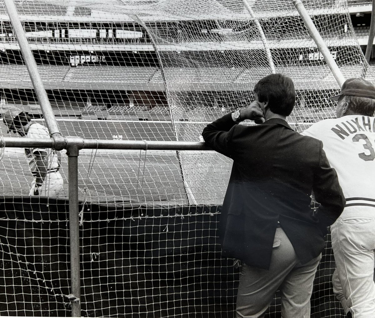 KeithMadison32's tweet image. Joe and I doing a favor for the @Reds and helping Pete with his stroke. #JoeNuxhall #PeteRose