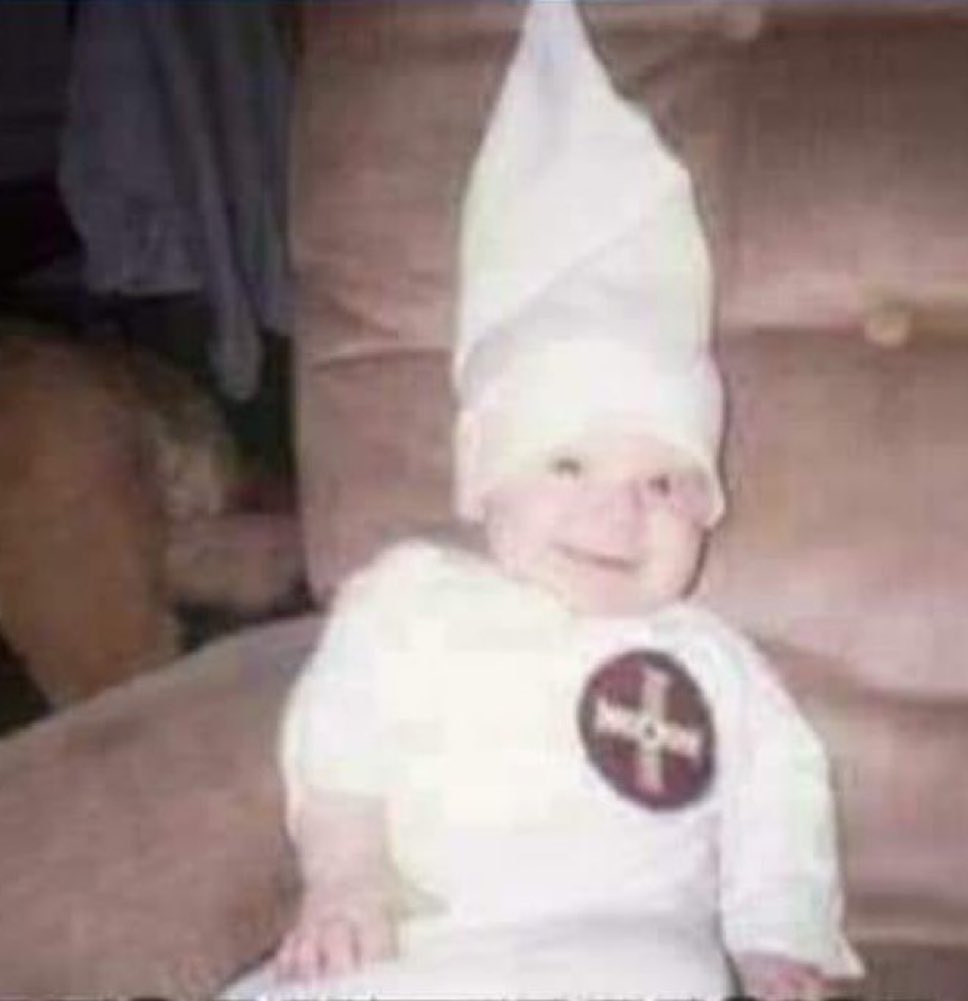 DavidSteven1776's tweet image. #ThrowbackHalloween 🎃