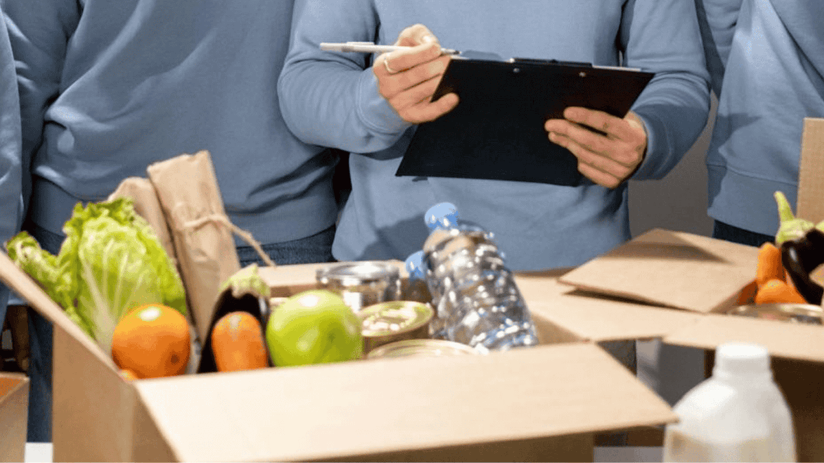 Brantford Food Bank Opens Registration for 2025 Christmas Baskets Program #brantford #Foodbank  brantblog.ca/2025/10/31/bra…