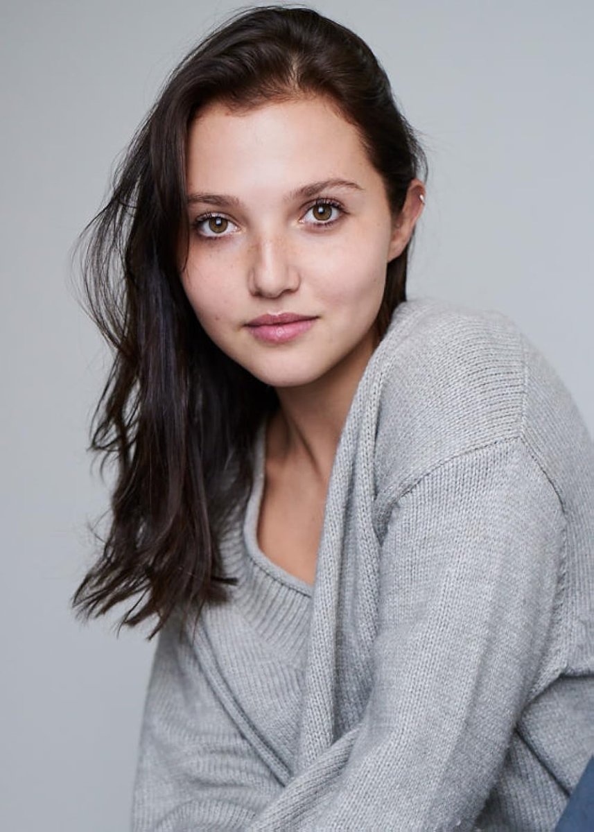 Saoirse Ronan, Anna Sawai, Aimee Lou Wood y Mia McKenna-Bruce sera Linda McCartney, Yoko Ono, Pattie Boy y Maureen Starkey, respectivamente, en las películas biográficas de #LosBeatles de Sam Mendes.