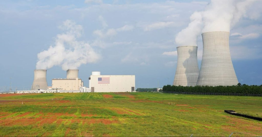 broadcast0147's tweet image. Trump’s big nuclear reactor push raises safety concerns
       #goviral  #fypagee❤️❤️  #fy  #fyp  #world  #usa🇺🇸  #europe #africa