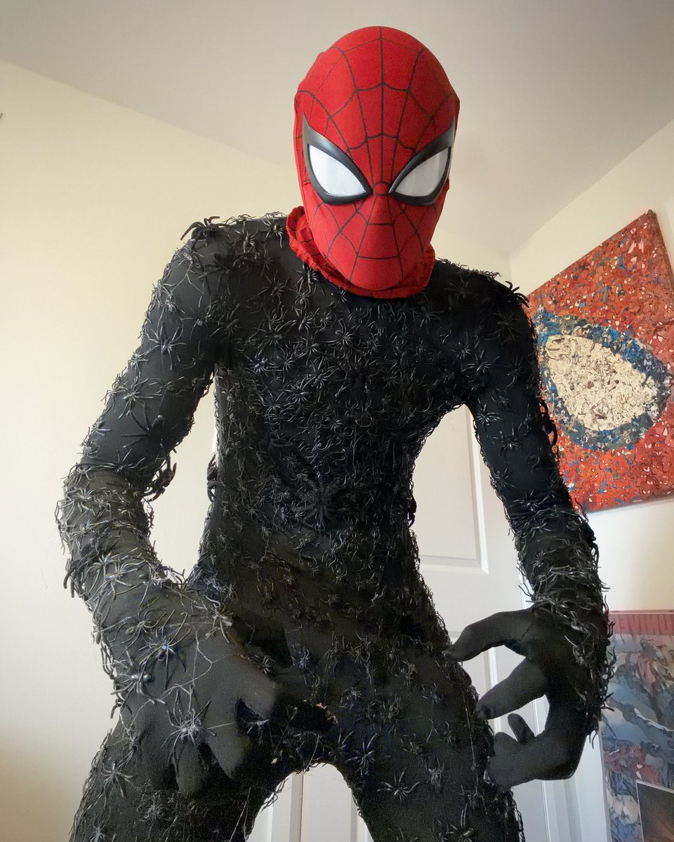 when spiders-man takes off his costume to swing around new york completely naked