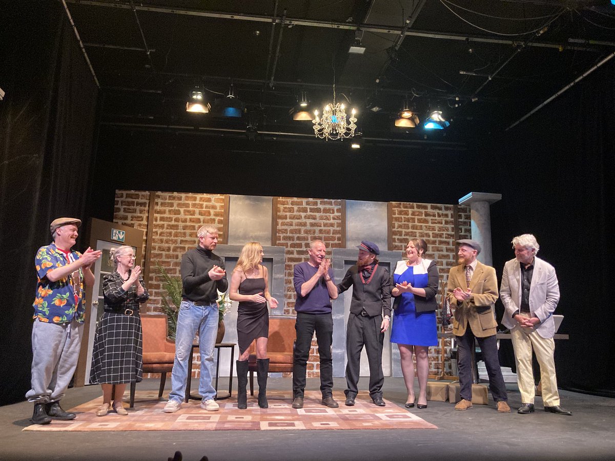 Congrats to <a href="/TOIrishPlayers/">TorontoIrishPlayers</a> on the success of their production of Don Creedon’s “The Lobby” in this their 50th anniversary year. Final performances this weekend. Get your tx before they sell out!

torontoirishplayers.com/current-produc…