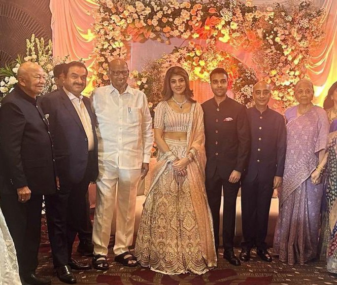 pratapsinghpar4's tweet image. Exclusive Picture of Modi and Amit Shah, attending a wedding with Adani  tell me  if everyone  is similar  including  ठाकरे  family  whom u r misguiding everyone is connected internely why provoking मिडल class to attend  u r party  losses of their job , work  daily work?