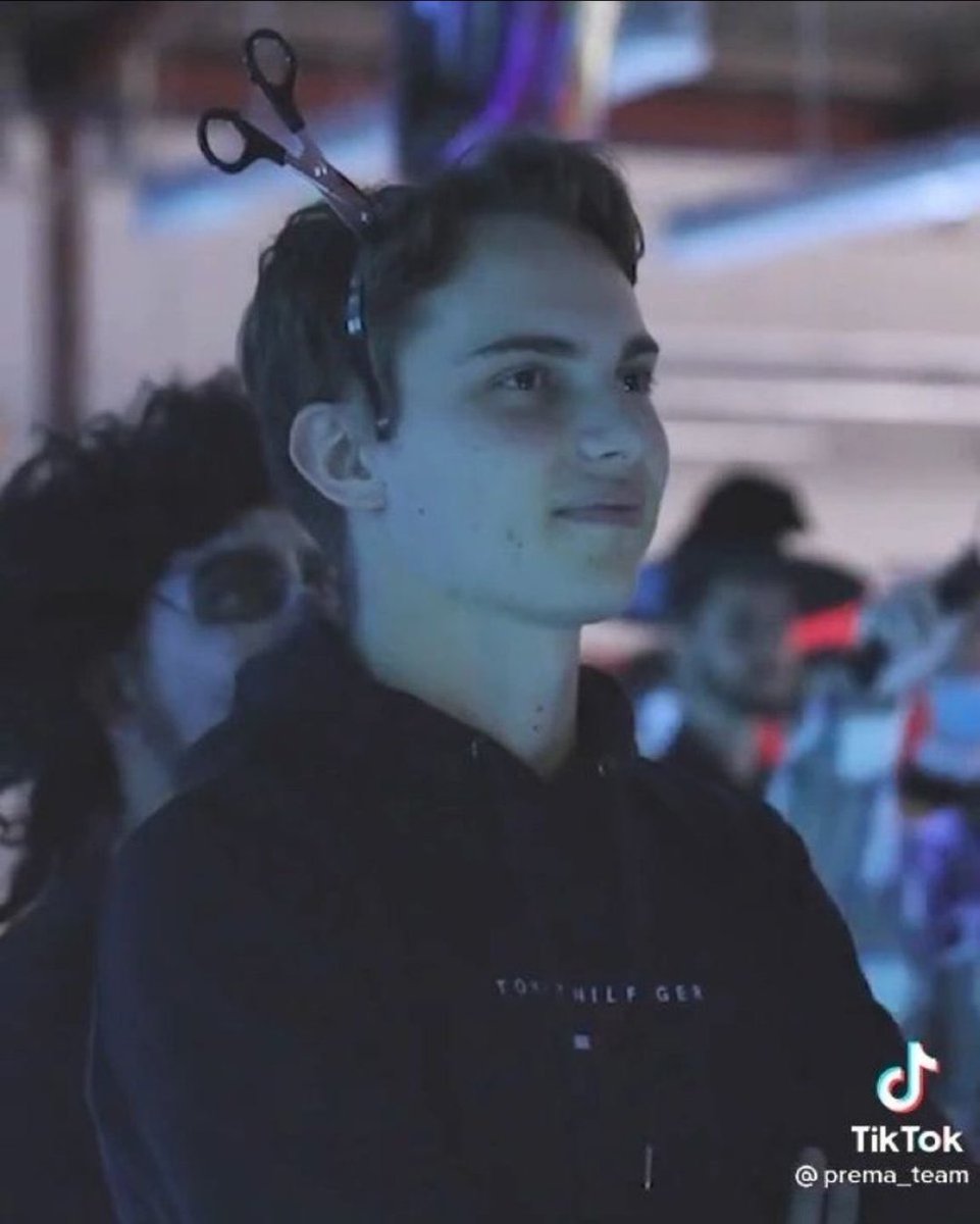 jim_OPwdc's tweet image. He is so cute