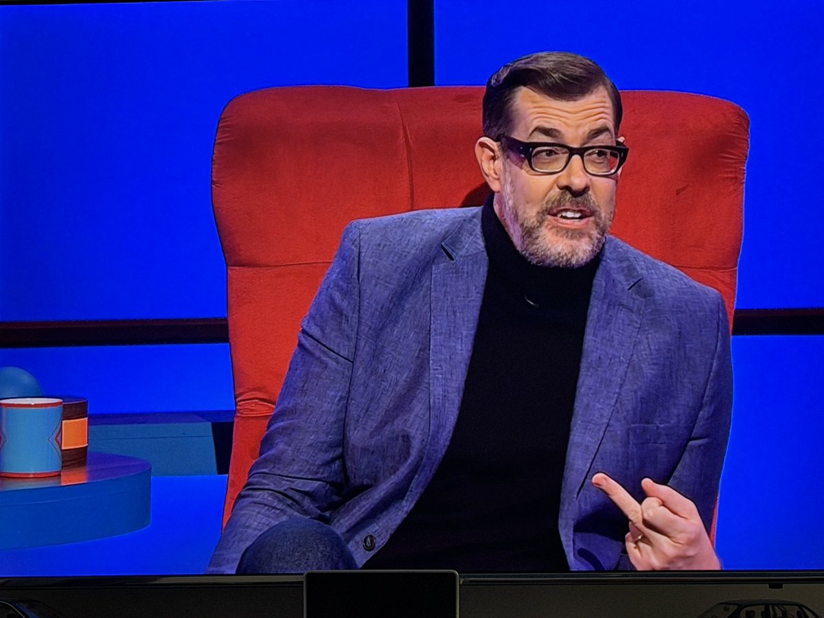 andy_oob's tweet photo. @richardosman were you flipping Dominic the bird? https://t.co/a1RlOtqsKR