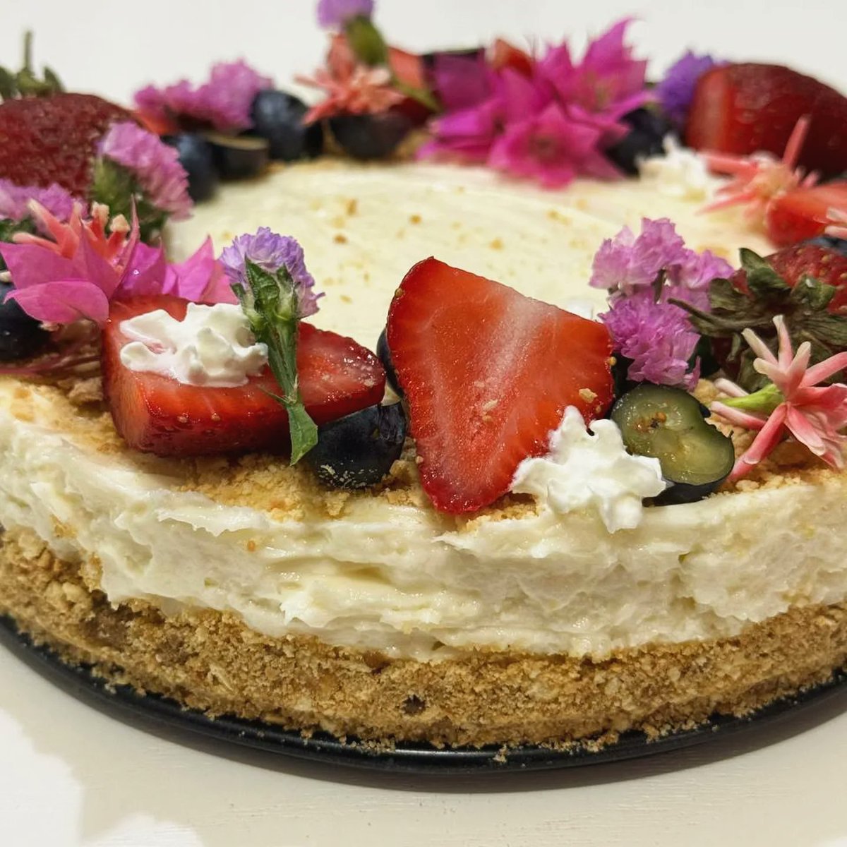 envinyatarr's tweet image. My contribution to my friend group's Halloween party 🎃🎃