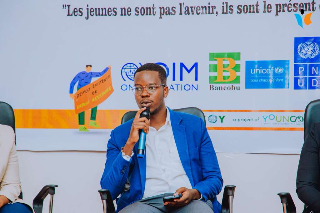 [P] ⛈️🇧🇮 #LCOY2025: Face au changement climatique, le #Burundi peut transformer ses défis en de véritables opportunités

💡 En marge de la Conférence nationale des jeunes sur le climat qui se tient à Gitega par <a href="/burundiIJCD/">IJCD</a>, un panel d'experts s'est réuni pour débattre d'une