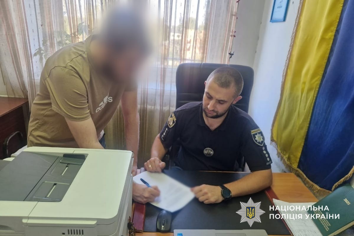 GUNP_Dnipro's tweet image. У Кам’янському судитимуть 19-річного юнака, який за грошову винагороду підпалив автомобіль
Джерело: dp.npu.gov.ua/news/u-kamians…
@34_tv
@news112ua
@istv
#Поліція #Дніпро #новини