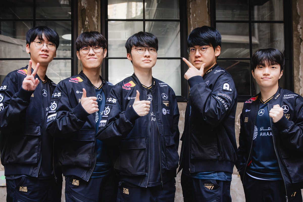 lolesports's tweet photo. Your #Worlds2025 Semifinalists: https://t.co/trqMHpUhQD