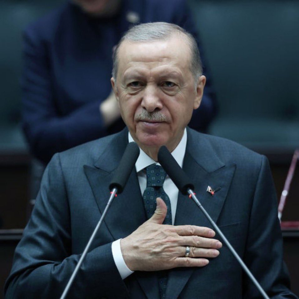 Cumhurbaşkanı Erdoğan: "İnsanlar, mahremini sırf birkaç beğeni almak uğruna ortaya dökmekten çekinmiyor."