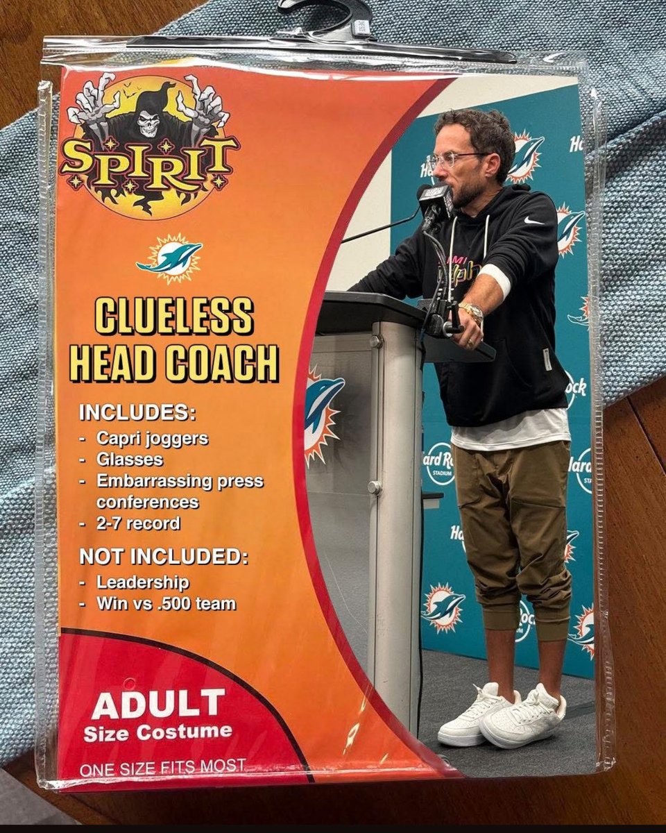 onestop_choco's tweet image. Whelp!

#trolling starts back up !