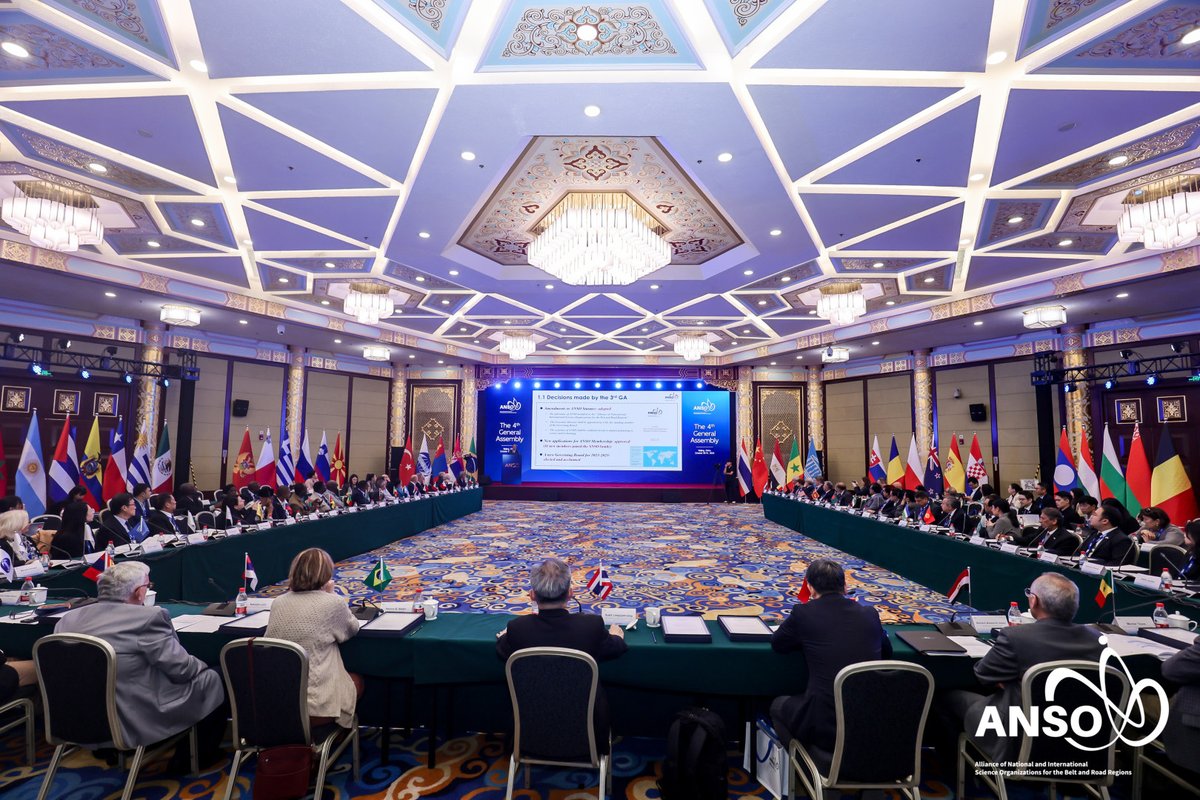 COMSATS_en's tweet photo. #COMSATS re-elected as #ANSO Governing Board Member. Decision made at 4th ANSO General Assembly in Beijing. Other elected members are from China🇨🇳 Chile🇨🇱 Egypt🇪🇬 Mongolia🇲🇳 Montenegro🇲🇪 Senegal🇸🇳 Serbia🇷🇸 & Uzbekistan🇺🇿. COMSATS was serving 2 Yr GB term since 2023 https://t.co/KHw0ByQVoe