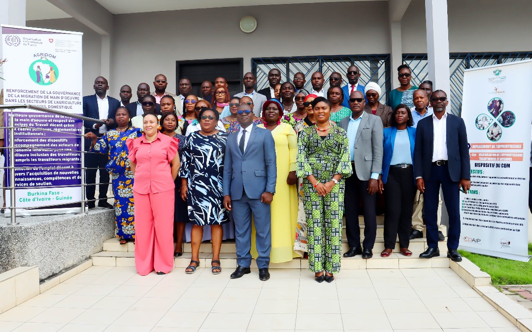 OITAbidjan's tweet photo. En 🇨🇮, un pas décisif pour les métiers du secteur domestique franchi✨
10 référentiels de formation élaborés et harmonisés, ouvrant la voie à des compétences certifiées et à plus d’emplois décents.
Merci à l'@UEenCI et à la @DDCBenin pour l'appui de cette initiative.
#C189 https://t.co/o82999eR63