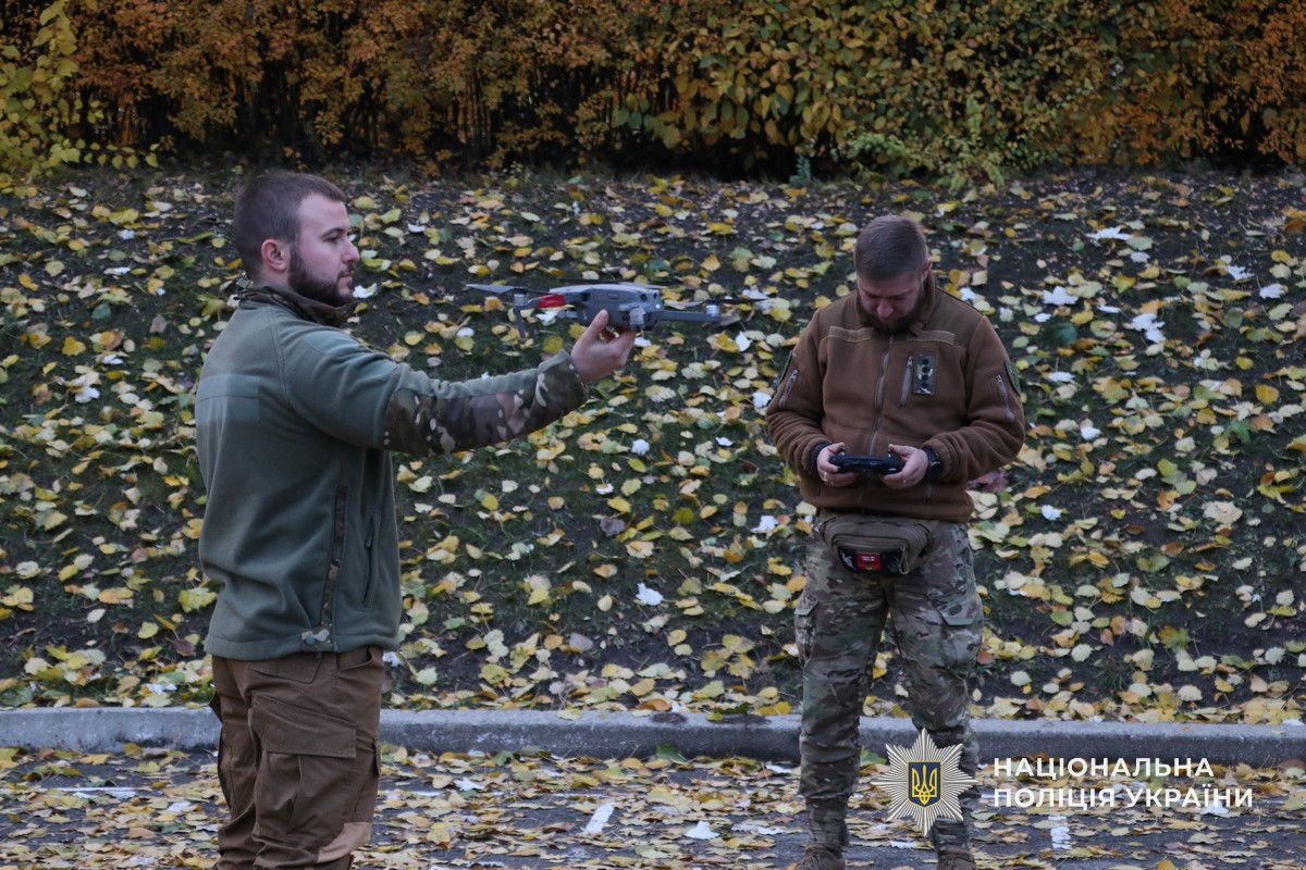 GUNP_Dnipro's tweet image. Бійці КОРД (стрілецький) Дніпропетровщини вдосконалюють навички сучасного ведення бойових дій
Джерело: dp.npu.gov.ua/news/biitsi-ko…
@34_tv
@news112ua
@istv
#Поліція_на_війні #Дніпро #новини