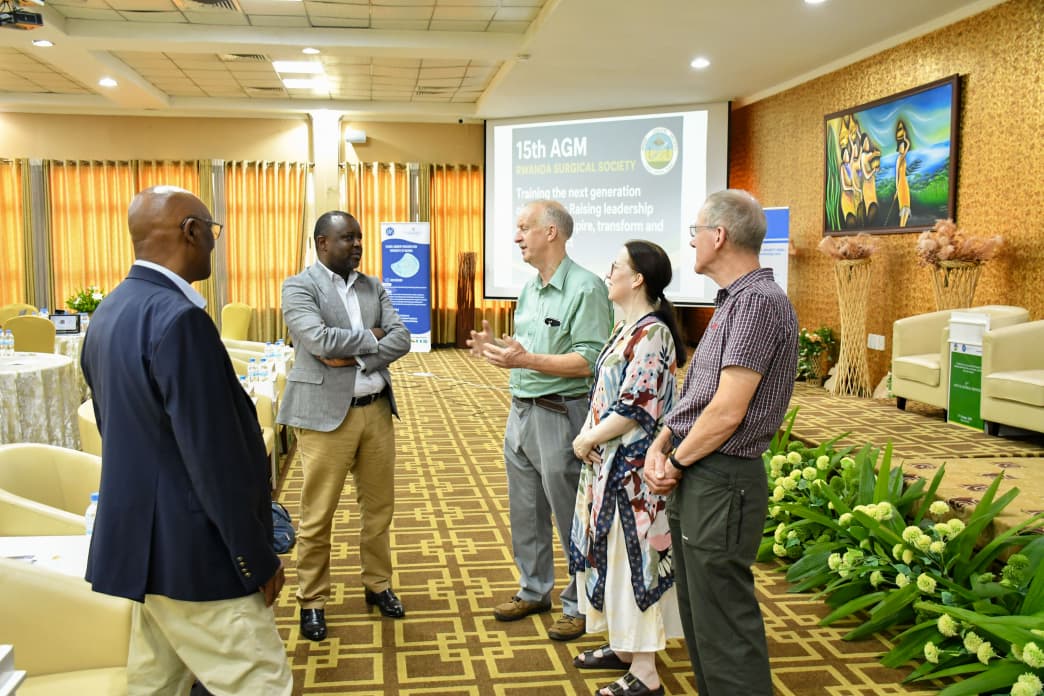 Rwanda Surgical Soci tweet media