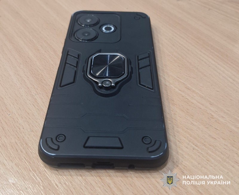 GUNP_Dnipro's tweet image. Поліцейські Павлограда повідомили про підозру чоловіку, який викрав у літньої жінки телефон
Джерело: dp.npu.gov.ua/news/politseis…
@34_tv
@news112ua
@istv
#Поліція #Дніпро #новини