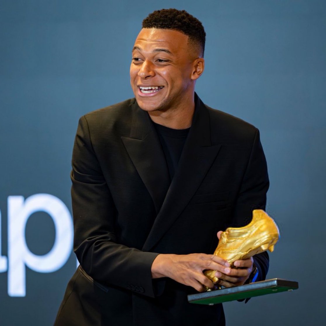 First of many 🌟
Kiki 🤍