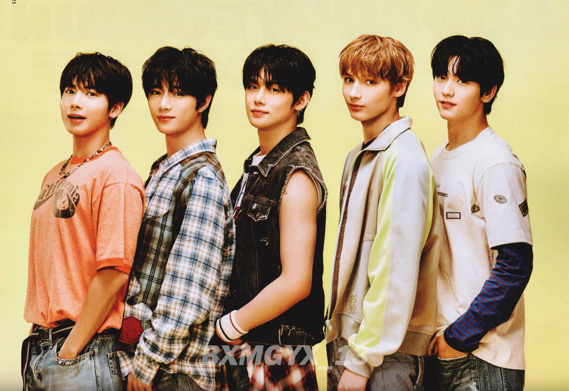 1 RT = 1 VOTE!! 

I vote for #tomorrowxtogether on #2025MAMAVOTE