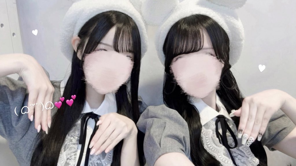 lapinchan10's tweet photo. 𝐻𝑎𝑝𝑝𝑦 𝐻𝑎𝑙𝑙𝑜𝑤𝑒𝑒𝑛👻🎀🤍 https://t.co/Wdi6rzdUlk