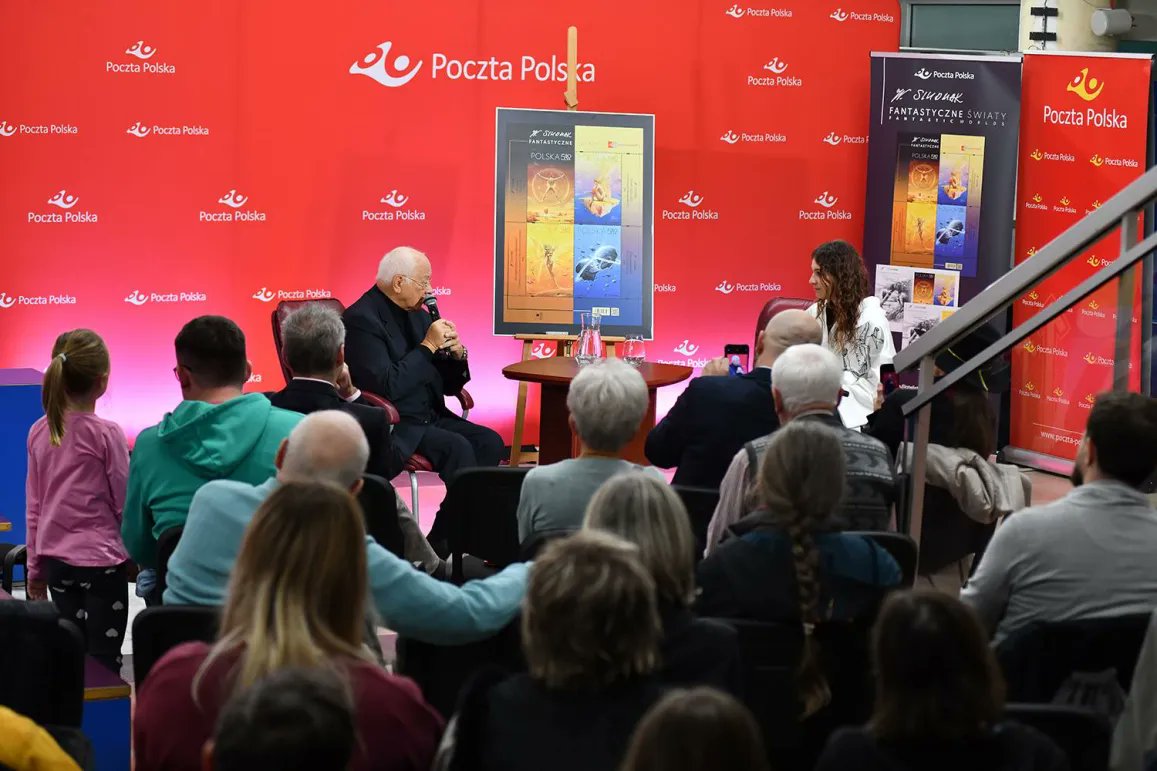 filatelistyka's tweet image. ✨  28 października zaprezentowano nową emisję „Fantastyczne światy” 🧚🏼‍♀️ — z dziełami wybitnego polskiego artysty Wojciecha Siudmaka.

To dopiero początek naszej współpracy z Mistrzem Siudmakiem — przed nami jeszcze wiele inspirujących projektów, które przeniosą nas w nieznane…