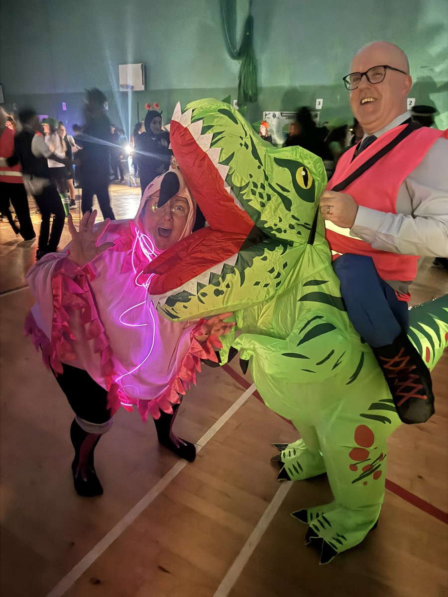 St Thomas Aquinas tweet media