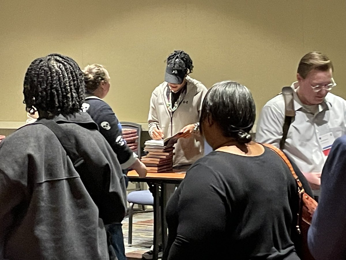 CHMS_Library's tweet photo. Librarians ❤️ Dawn Staley! Thank you for taking time out of your busy schedule to share your wisdom and inspiration during the SCLA Conference Q&amp;A — you were AMAZING! 🏀📚#SCLA2025 #DawnStaley #LibrariansLead #Gamecocks #Inspiration #LibraryLove https://t.co/9zKELJE5kU
