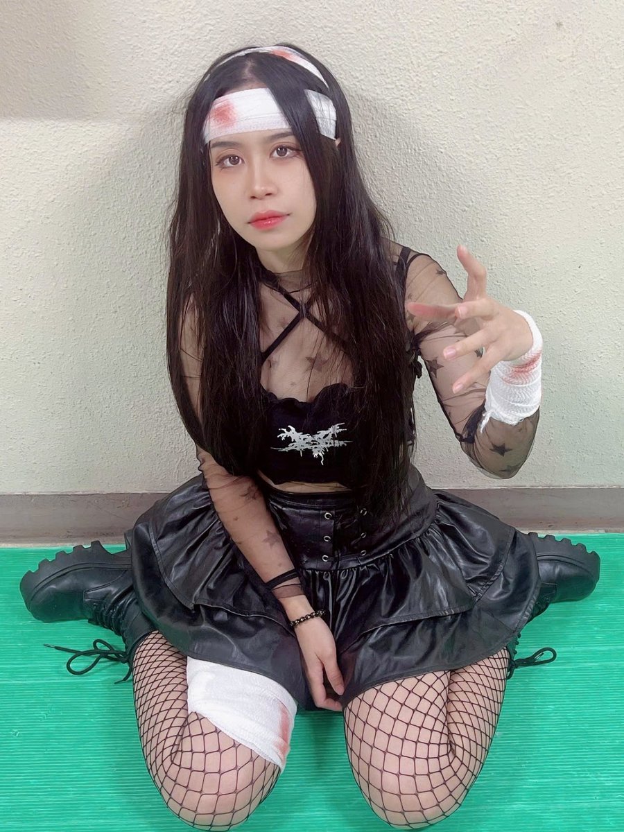 Polaris__Rei's tweet image. Happy Halloween 👁
Nightmare Halloween party ありがとう
お菓子美味しい~~~~~~~~よ🎃(^o^)／
💜💜💜