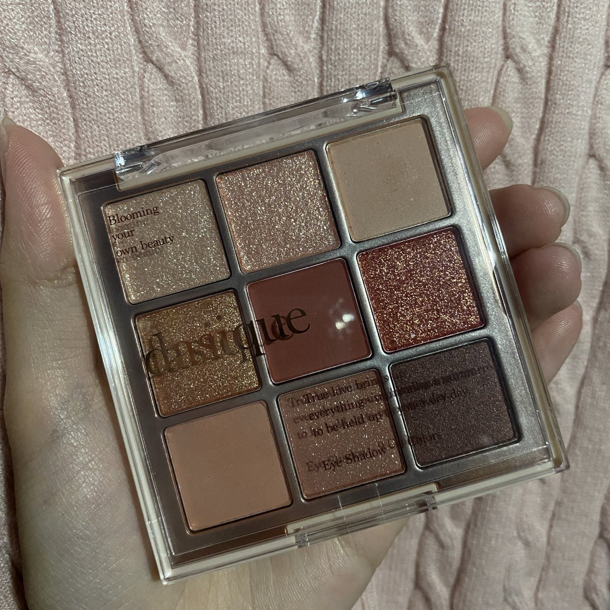 p0dd1ng2's tweet photo. Dasique Shadow Palette 02 rose petal
ราคา : 230 บาท 
ของแท้ใหม่ยังไม่ได้ใช้ สนใจเดมมาได้เลย

(ไม่รับมิจจี้ ไม่รับแอดไลน์)
#dasique #ส่งต่อเครื่องสําอางค์ #ส่งต่อ #ส่งต่อdasique #ปล่อยต่อคสอ #เครื่องสําอางมือสอง https://t.co/wOEeZ5RY2K