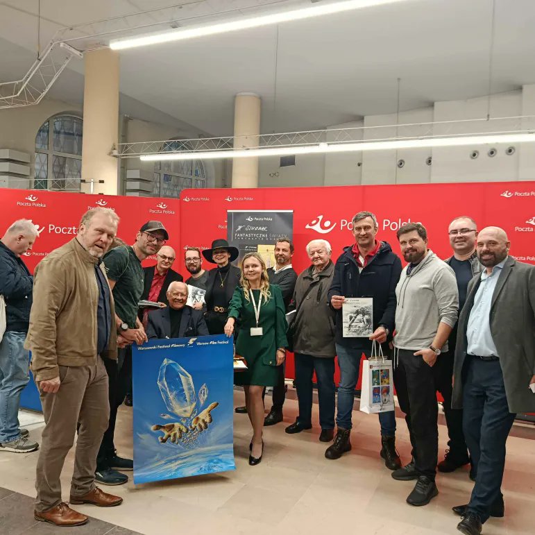 filatelistyka's tweet image. ✨  28 października zaprezentowano nową emisję „Fantastyczne światy” 🧚🏼‍♀️ — z dziełami wybitnego polskiego artysty Wojciecha Siudmaka.

To dopiero początek naszej współpracy z Mistrzem Siudmakiem — przed nami jeszcze wiele inspirujących projektów, które przeniosą nas w nieznane…