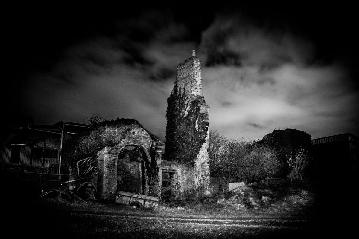 Hellfire Studio tweet media