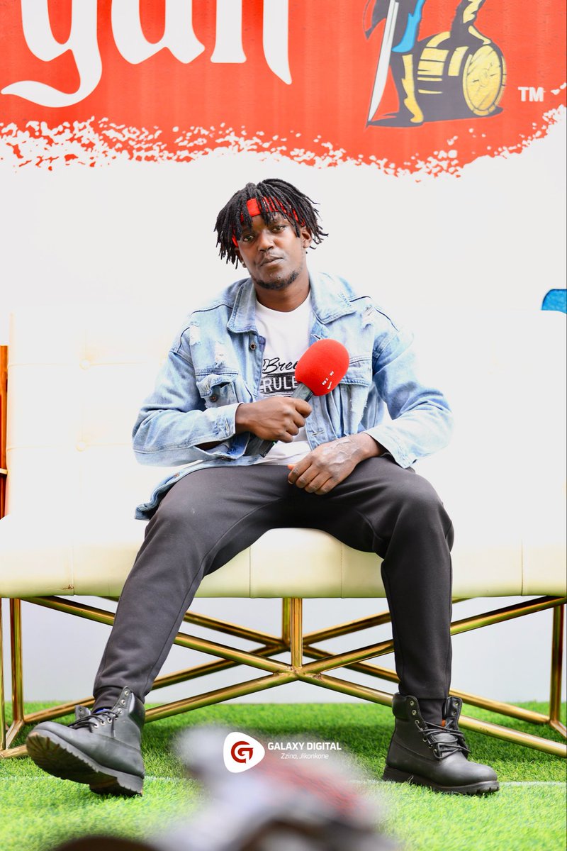 GalaxyFMUg's tweet image. Rasta Man @Owemputtu_ looking fly for the #ZzinaBigBang 

Powered by #SpiceOn | #CaptainMorganUG