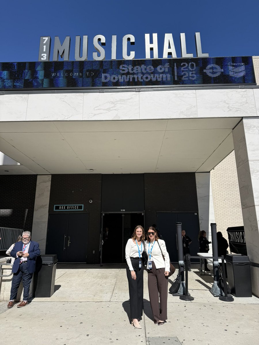 Whitmire & Munoz LLC (@whitmiremunoz) on Twitter photo Yesterday was a beautiful day for the State of Downtown 2025 hosted by Central Houston and <a href="/DowntownHouston/">Downtown Houston</a> at <a href="/713musichall/">713 Music Hall</a> ☀️ Thank you to Kris Larson for the invite and opportunity to hear from the H-Town All-Star panel featuring <a href="/stuholden/">Stu Holden</a> <a href="/TimHowardGK/">Tim Howard</a> Joe Espada and Yesterday was a beautiful day for the State of Downtown 2025 hosted by Central Houston and <a href="/DowntownHouston/">Downtown Houston</a> at <a href="/713musichall/">713 Music Hall</a> ☀️ Thank you to Kris Larson for the invite and opportunity to hear from the H-Town All-Star panel featuring <a href="/stuholden/">Stu Holden</a> <a href="/TimHowardGK/">Tim Howard</a> Joe Espada and