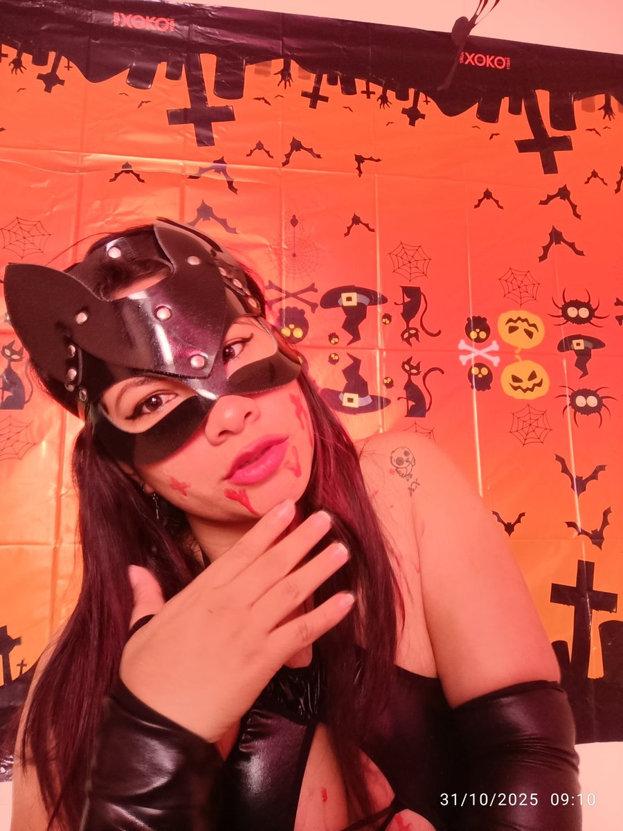 beccasexyy's tweet photo. está gatita está muy juguetona hoy 😈😈😈🫦🫦🫦 anda en busca de su amo!!! 😍💖
@amateur_tv
#AmateurHalloween
@beccasexyy https://t.co/pGT3Tu7XGj