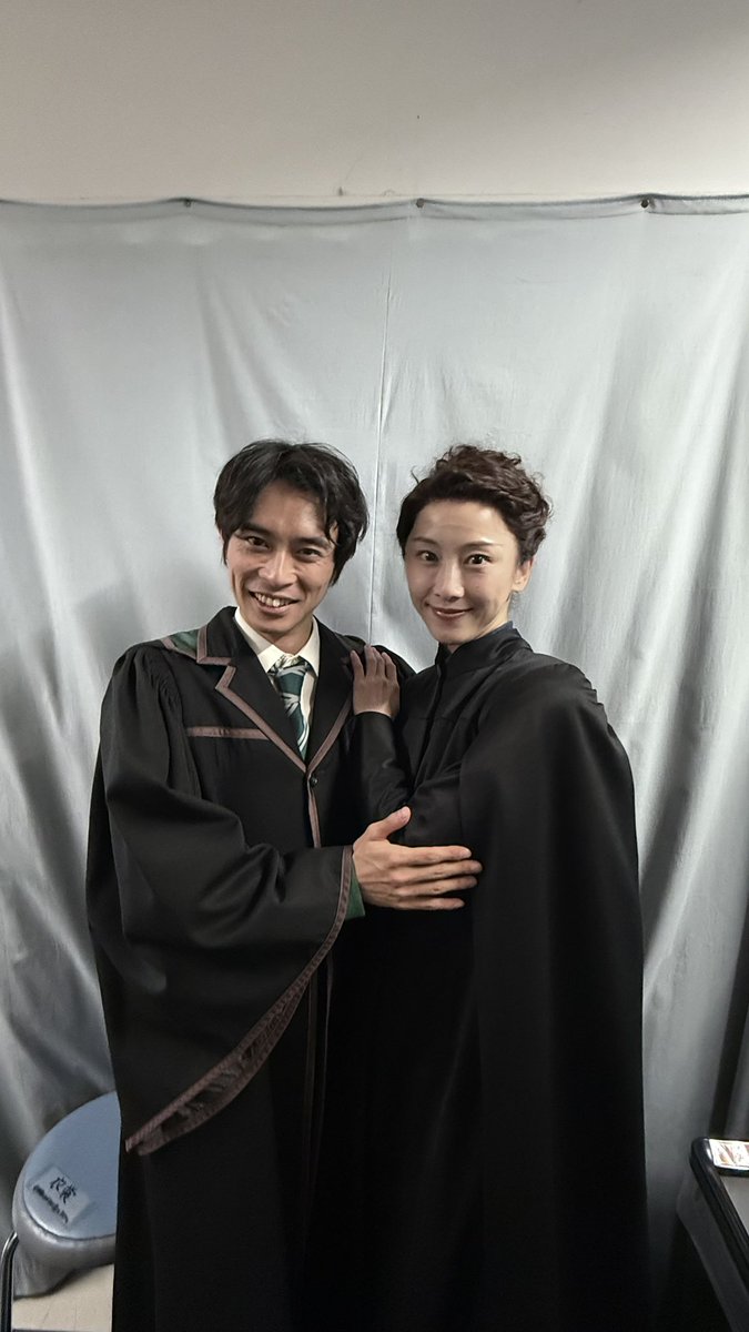 本日10月31日公演で、藤田ハルくんと稲垣吾郎さんが『ハリー・ポッターと呪いの子』を卒業。

ハルくんの湧き出る感情から生まれるお芝居には、何度も心を動かされていました。