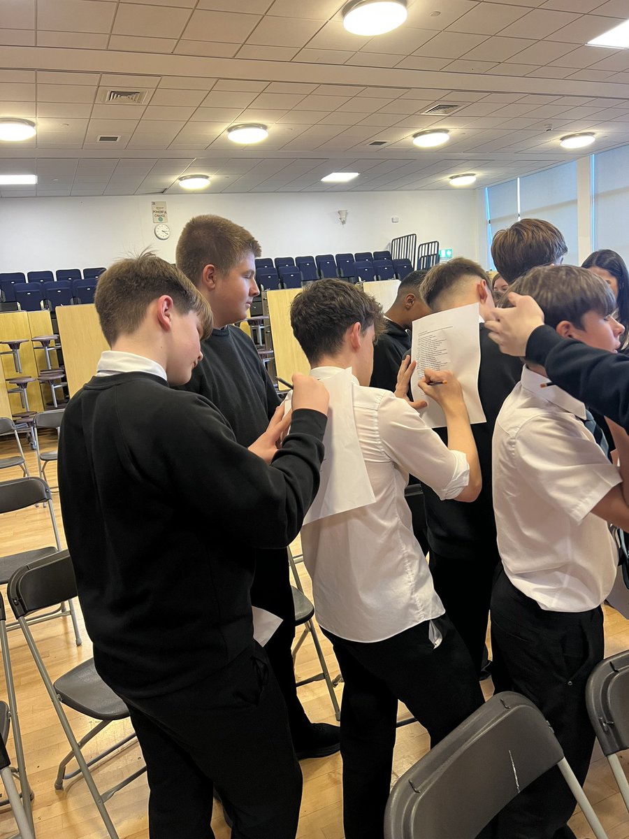 We’ve had a busy week in the RE department, starting off with S3 NET retreats on Monday and Tuesday. We reflected on God’s love for us and ways we can grow closer to Him. Well done S3 🙌🏼