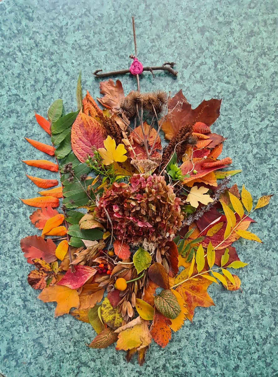 Jutta Schandel (@juttacs) on Twitter photo Happy Samhain Happy Samhain