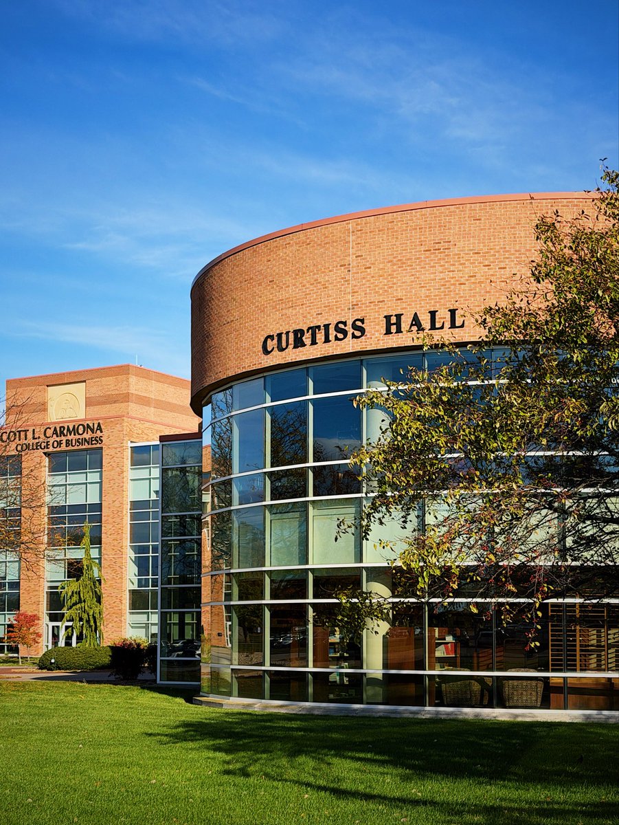 CrainComm's tweet image. Our President and CEO @kccrain shared the Crain Communications story in a candid conversation with members of the Stevens Center for Family Business community at @SVSU. We’re proud to be part of conversations that celebrate the leadership and legacy of family enterprises.