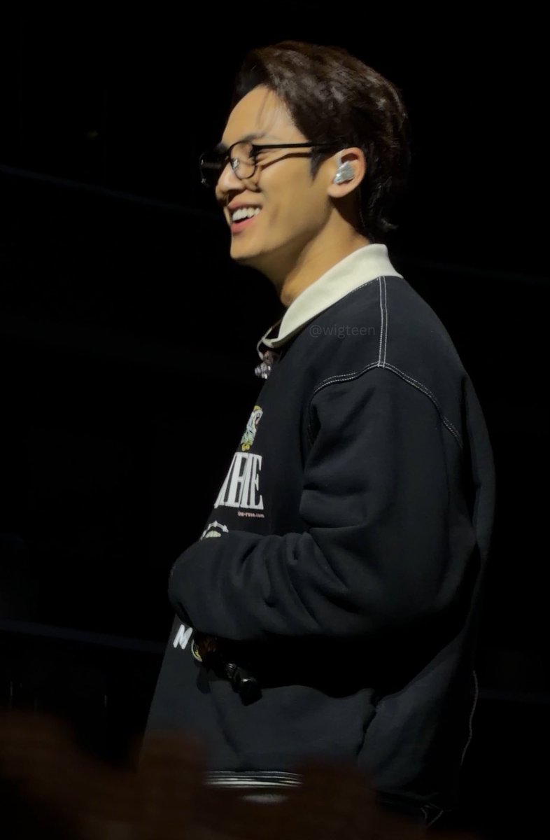 wigteen's tweet image. is it too much to thank mingyu for being such a light in my life? like being able to see him so close and have so much fun just in the same vicinity of him was so healing. he is the personification of love and i couldn’t have picked a better man to be my bias