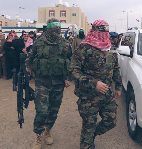 Doğduğu gün, öleceği gün ve diri olarak kabirden kalkacağı gün, ona selâm/rahmet olsun!