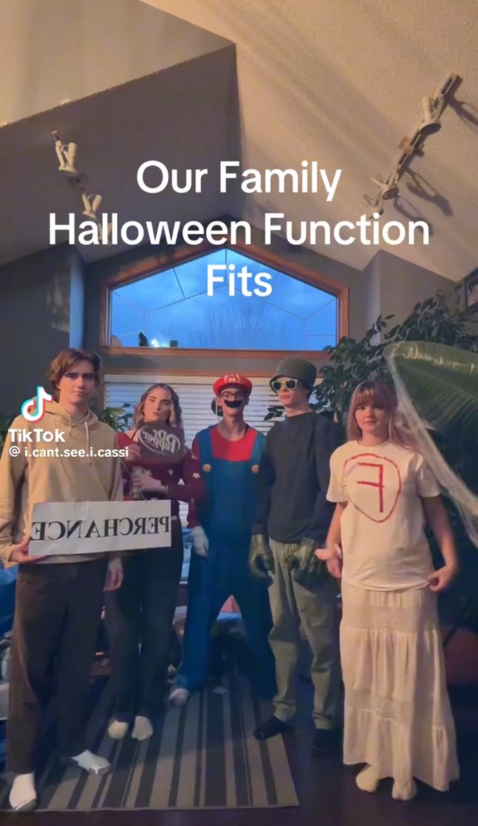 CaphStarEri's tweet image. Happy Halloween! team star is going to be the perchance essay