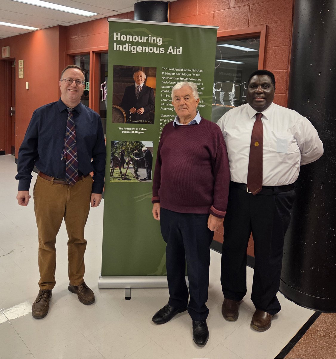 Brebeuf was happy to receive a visit this morning from Brother Barry Noel, FPM, Congregation Leader of the Presentation Brothers (right), and Brother Rupert O'Sullivan, FPM of the Congregation Leadership Team (centre)! We look forward to maintaining our links in the Pres Family!